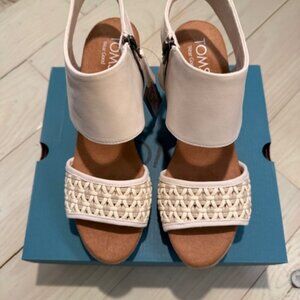 *NIB* Toms Tan Majorca Platform Sandal size 8 Espadrille